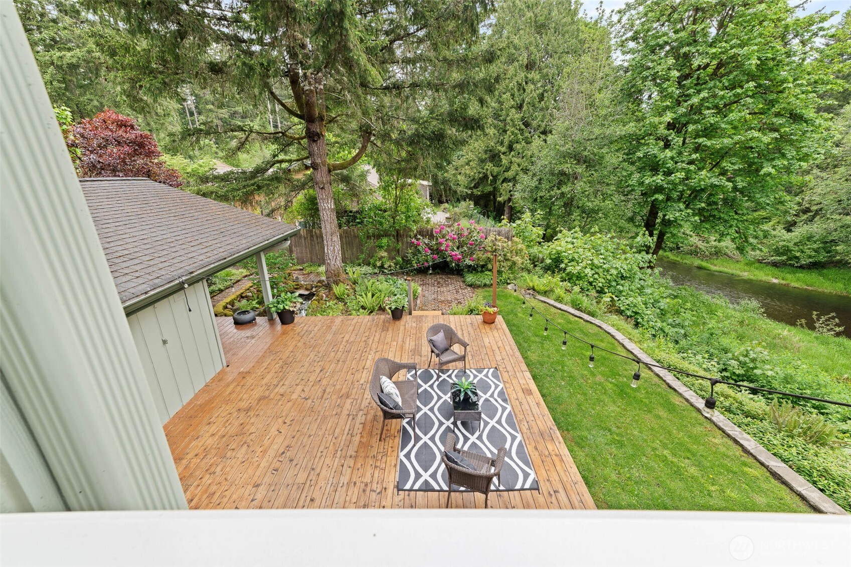 11008 Cowlitz Drive SE
