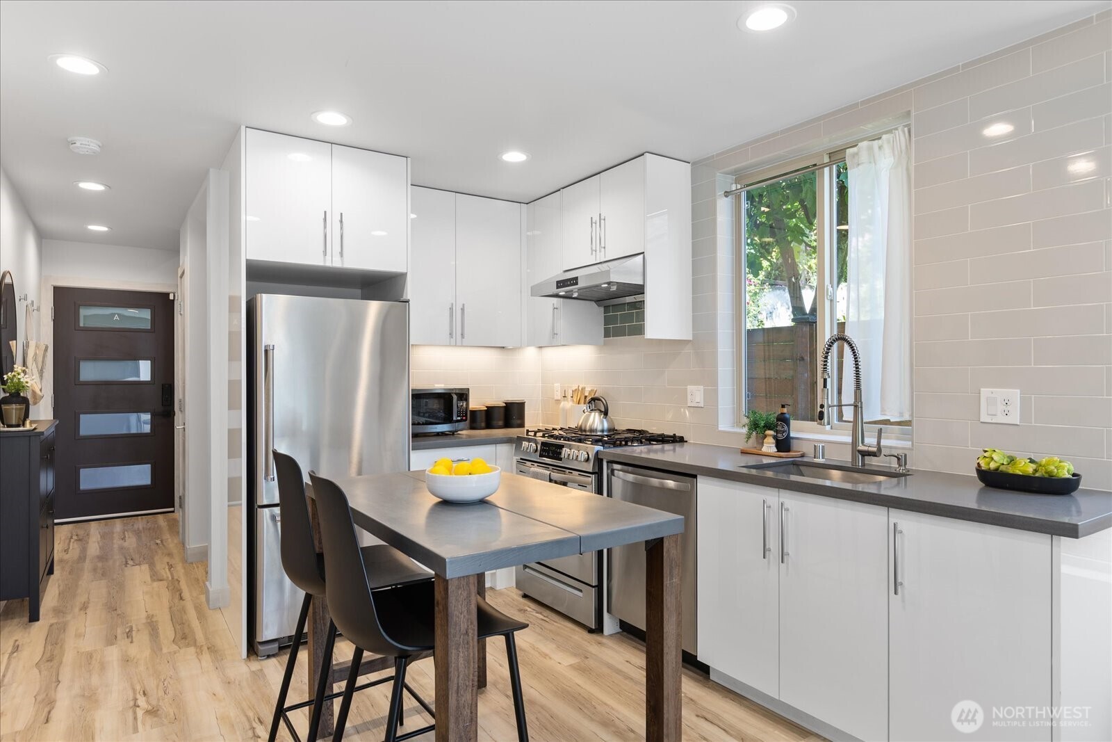 3953 1st Avenue NE Unit: A