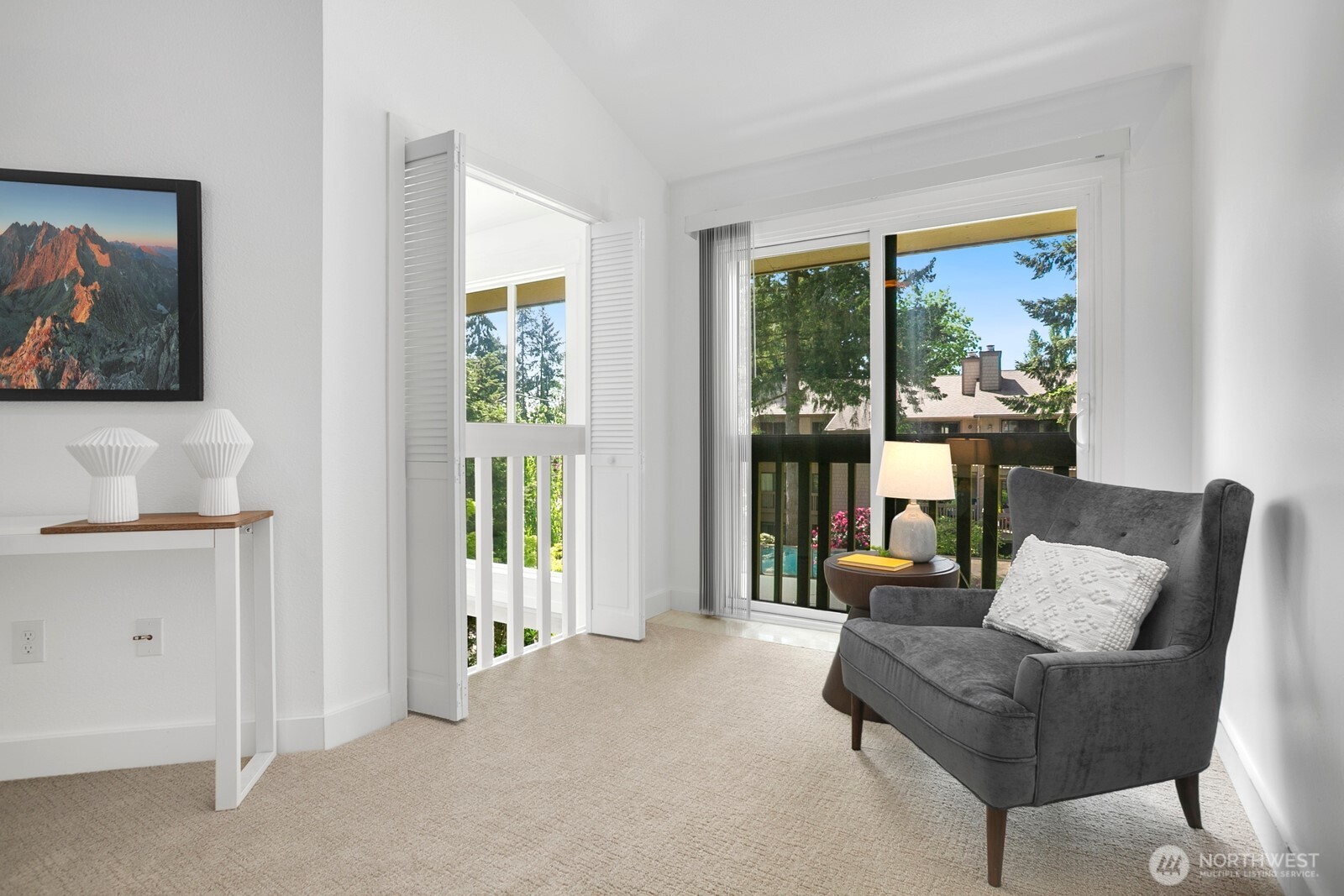 13730 15th Avenue NE Unit: G204