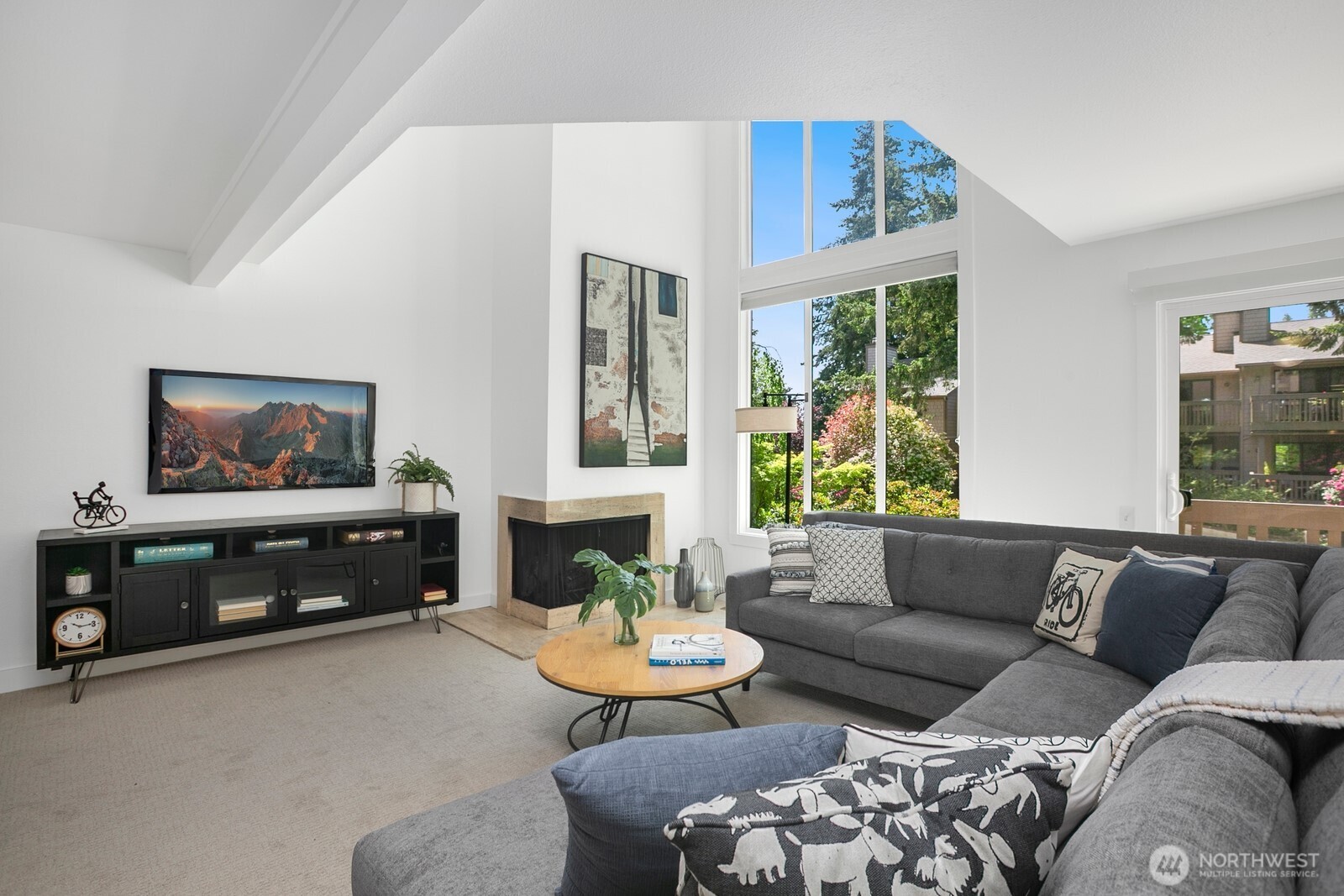 13730 15th Avenue NE Unit: G204