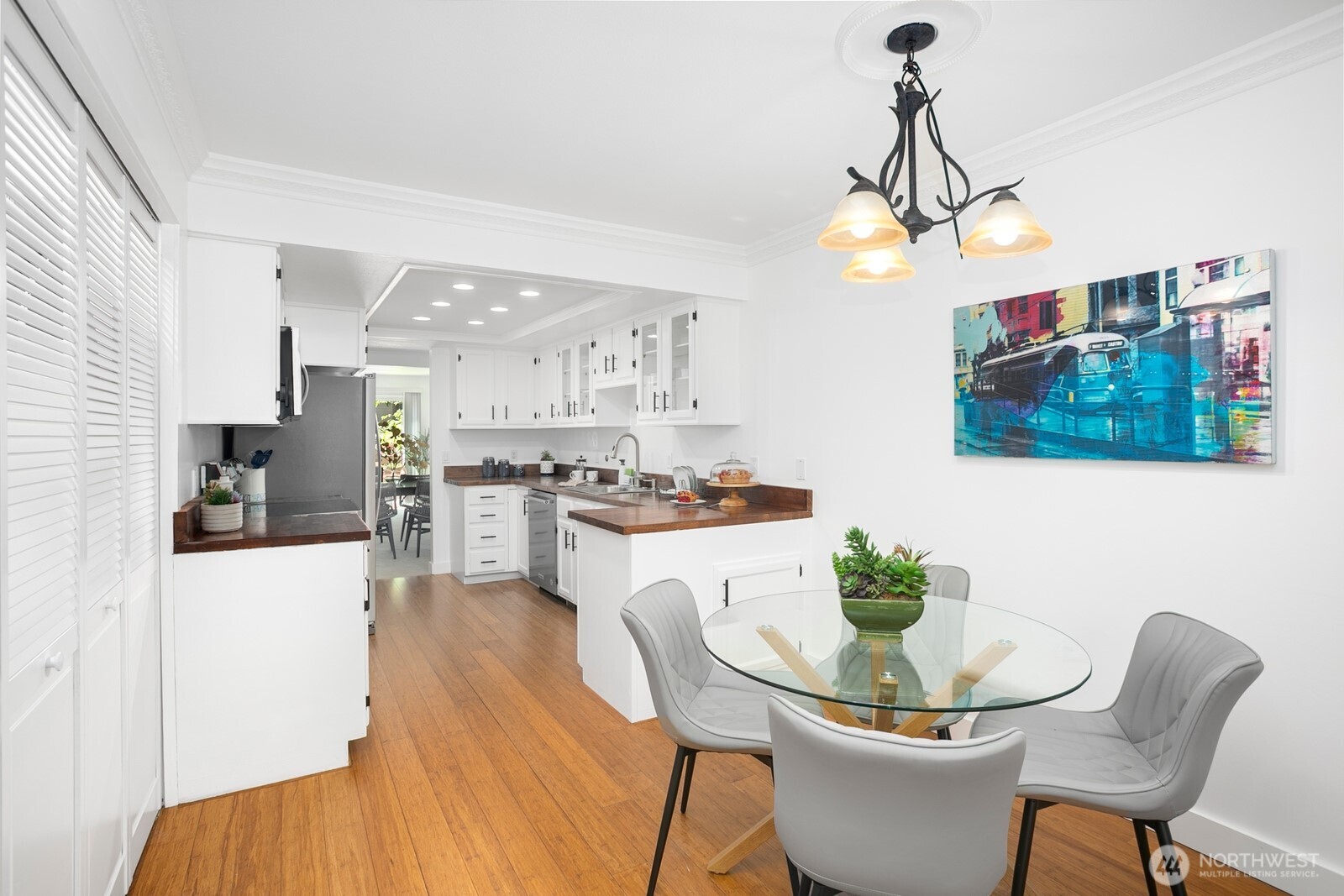 13730 15th Avenue NE Unit: G204