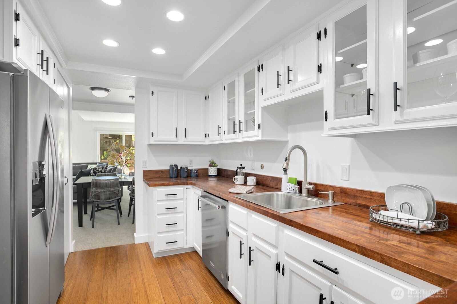 13730 15th Avenue NE Unit: G204