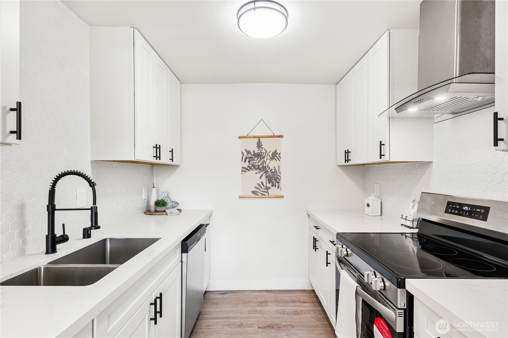 1617 Maple Lane Unit: E7