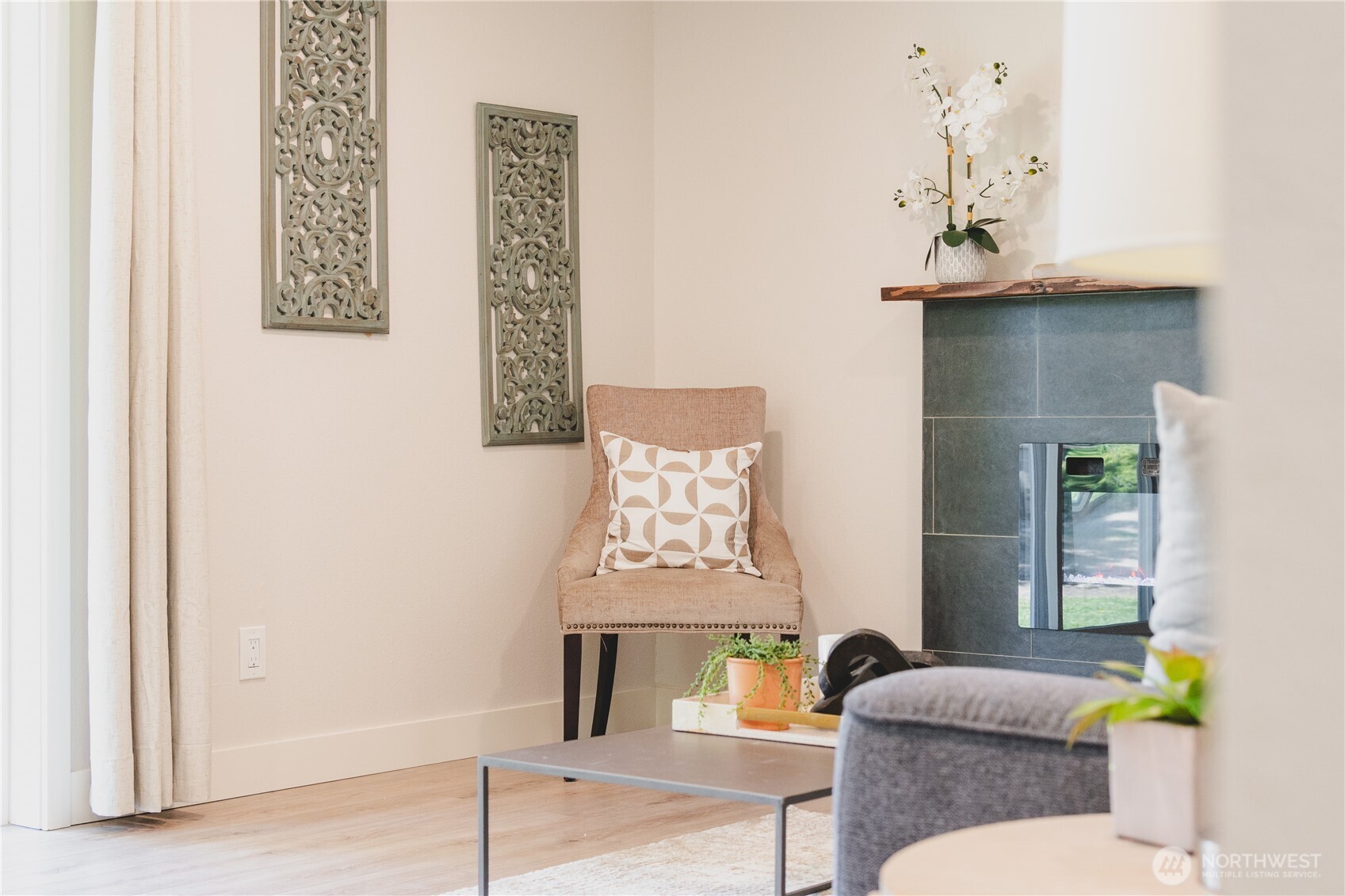1617 Maple Lane Unit: E7