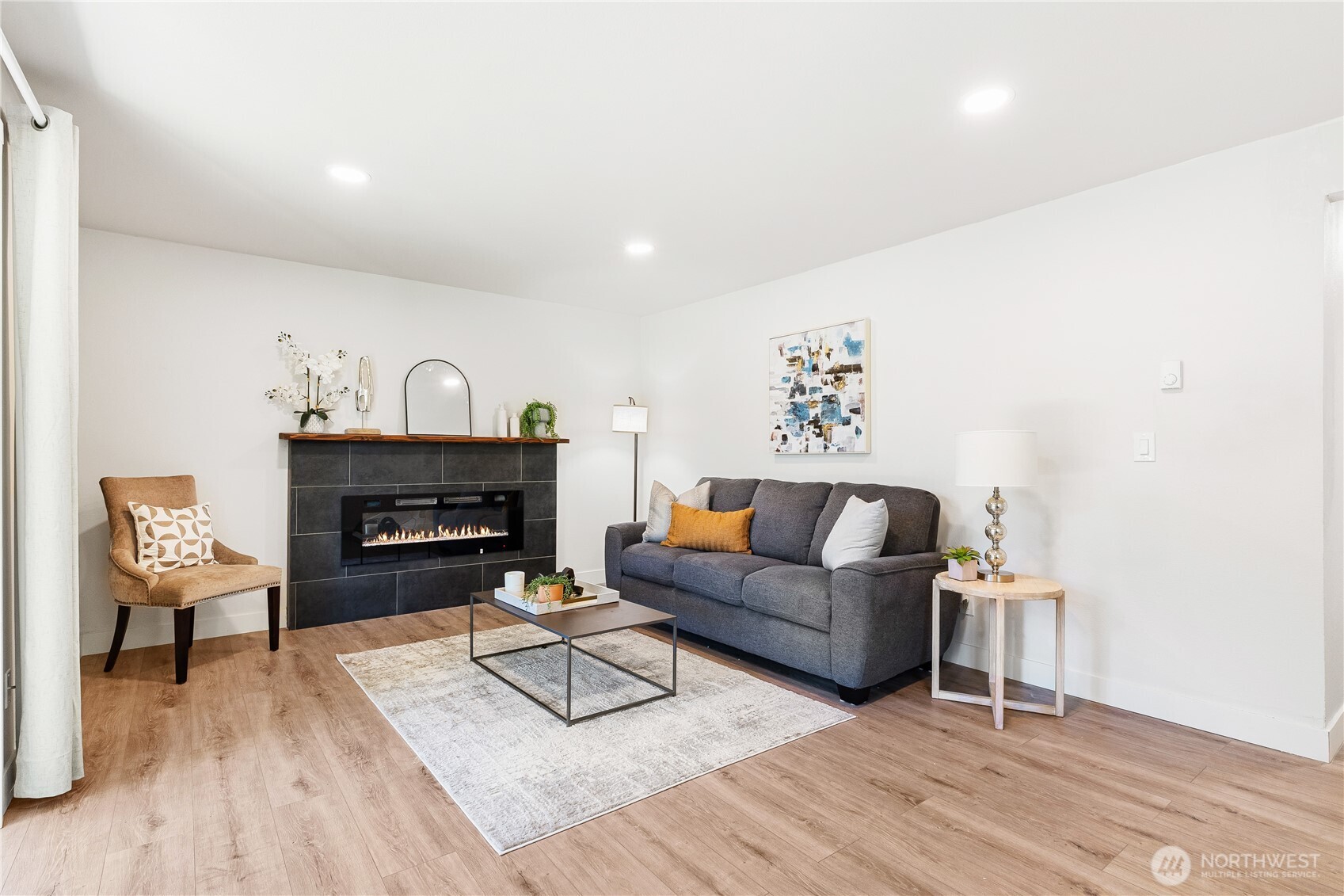 1617 Maple Lane Unit: E7