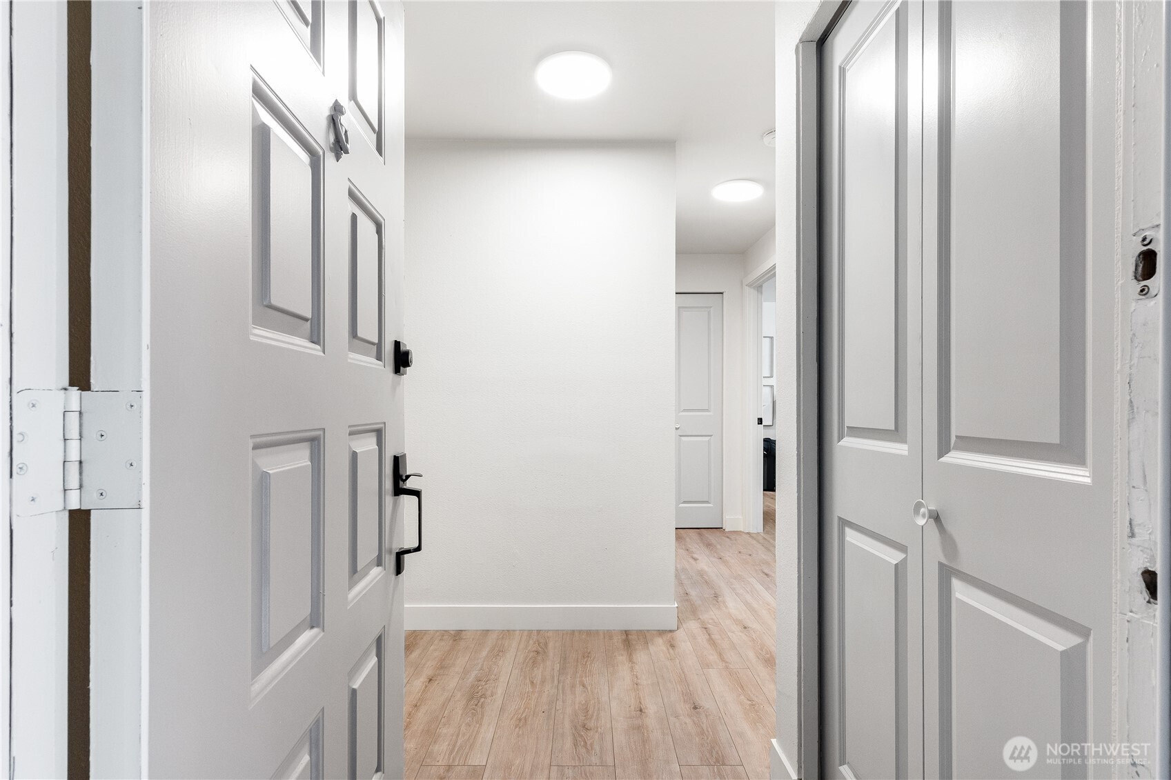 1617 Maple Lane Unit: E7