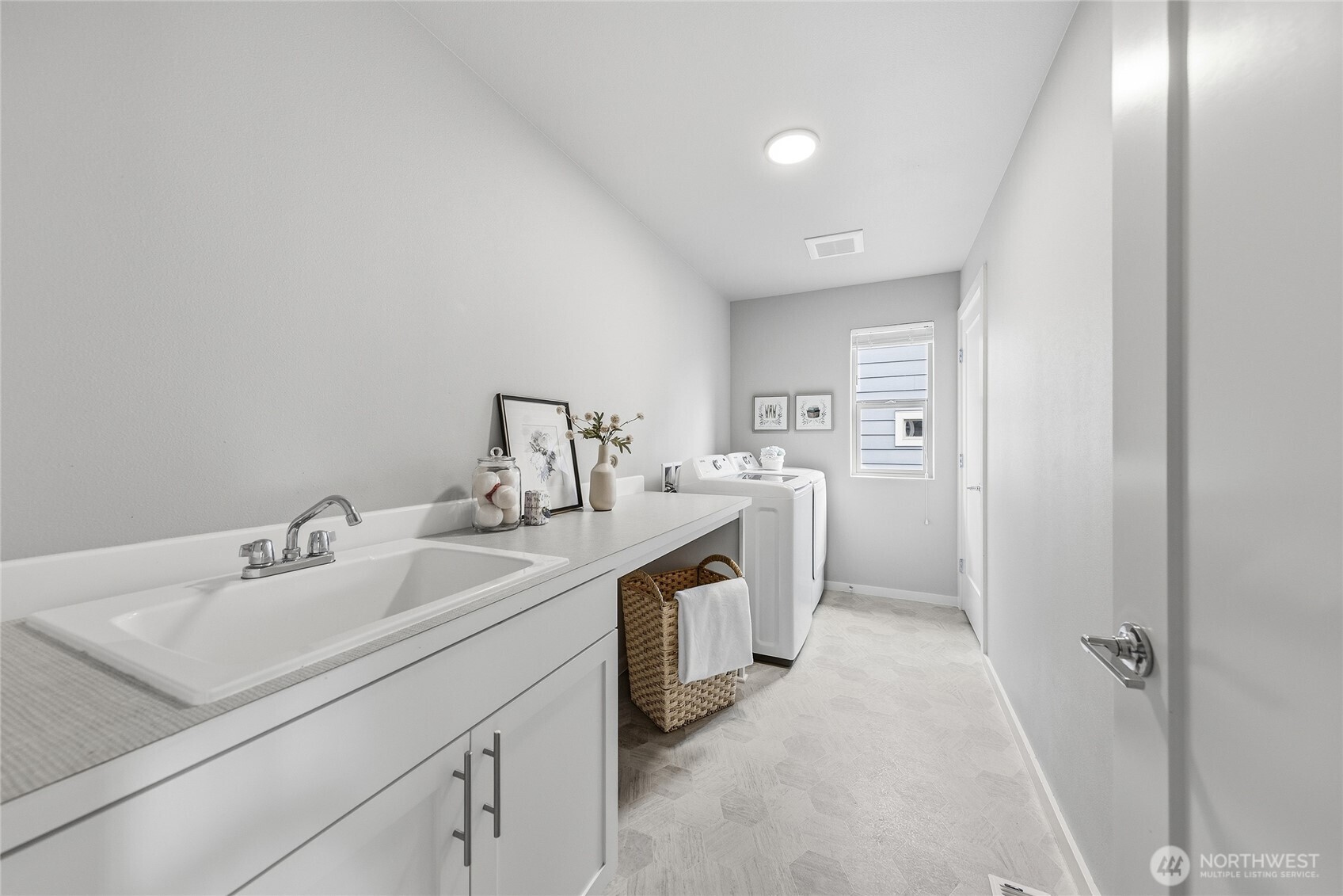 287 SW 97th Place