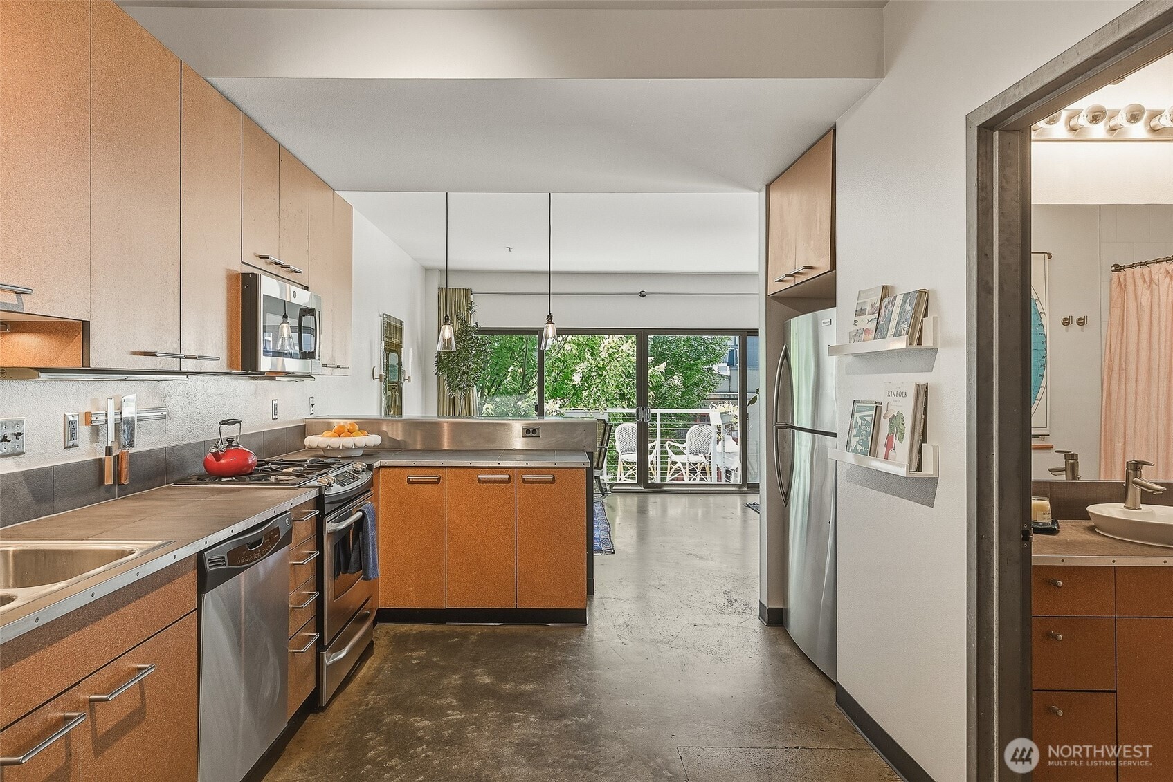 1414 12th Ave Unit: 218