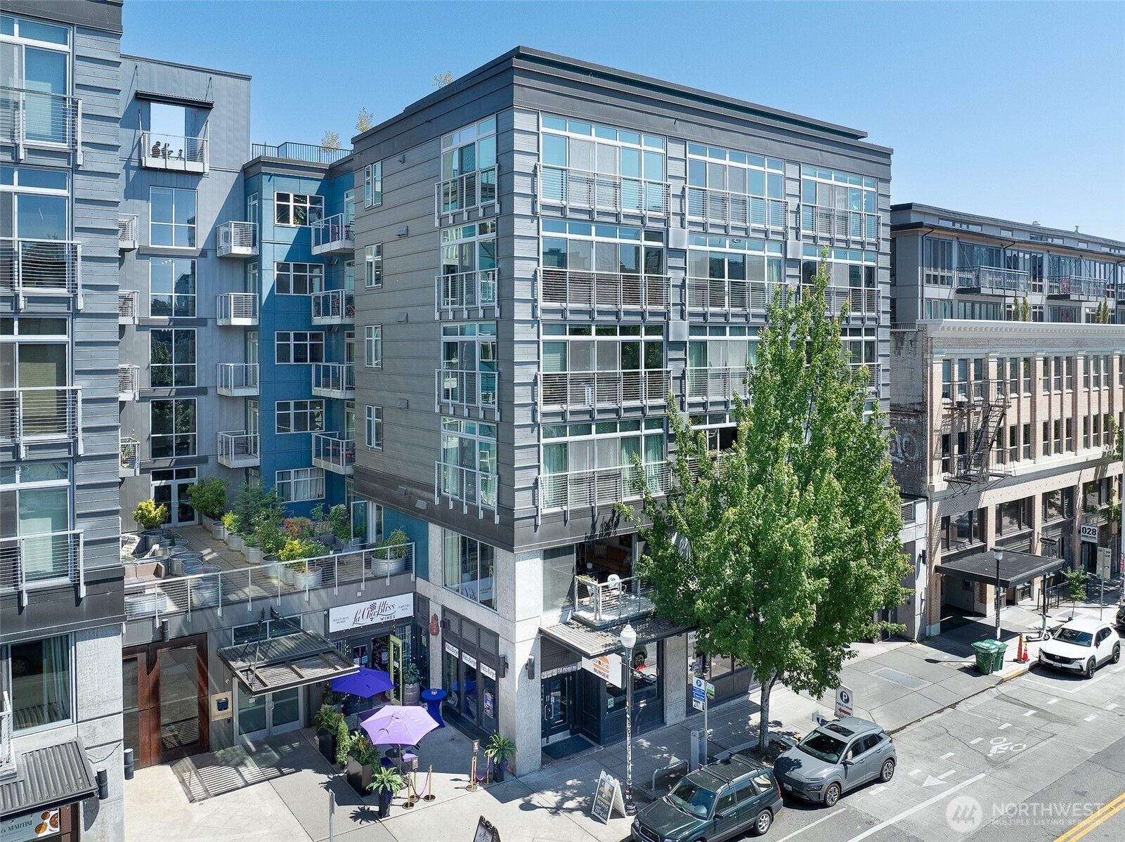 1414 12th Ave Unit: 218