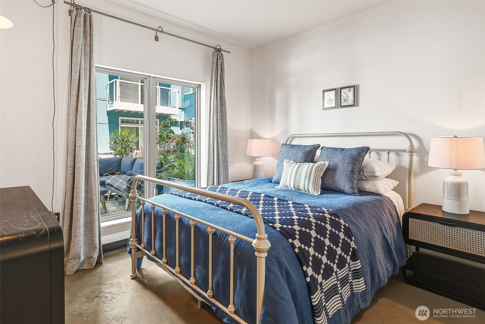1414 12th Ave Unit: 218
