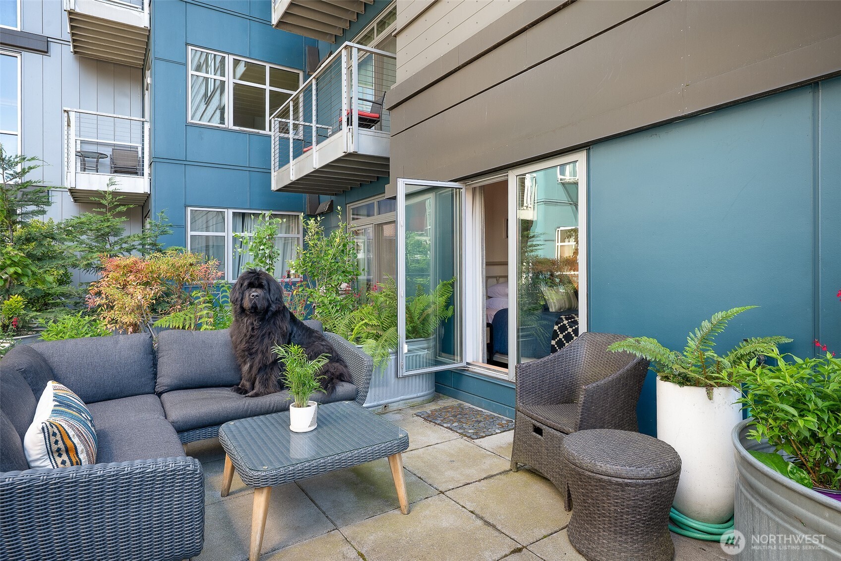 1414 12th Ave Unit: 218