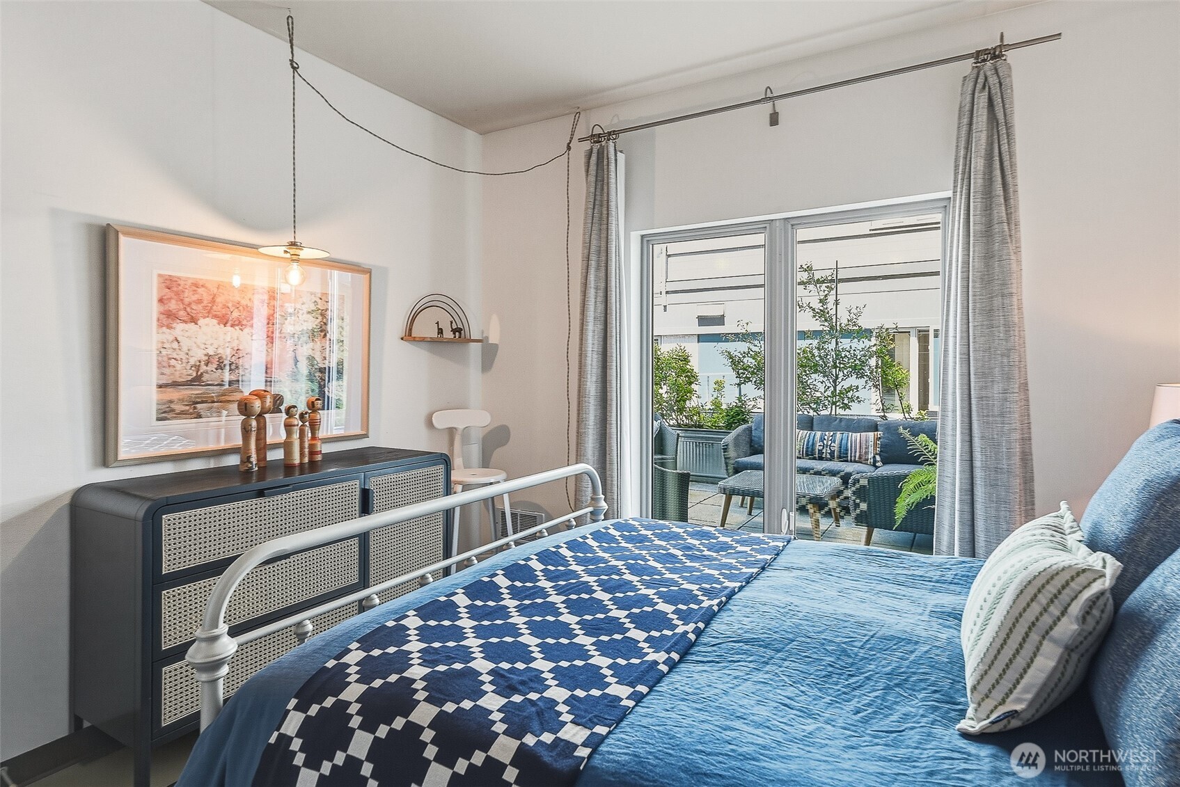 1414 12th Ave Unit: 218