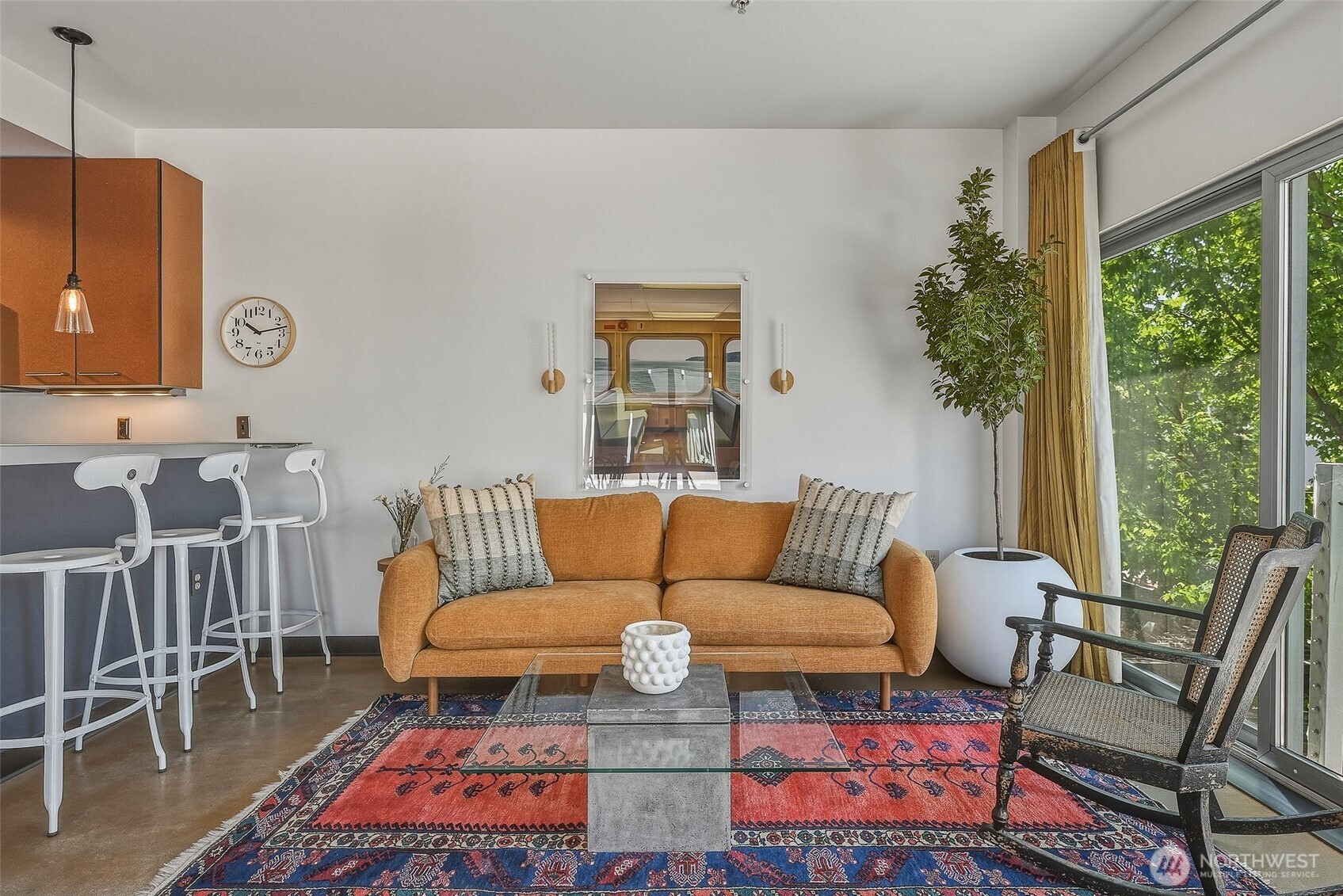 1414 12th Ave Unit: 218
