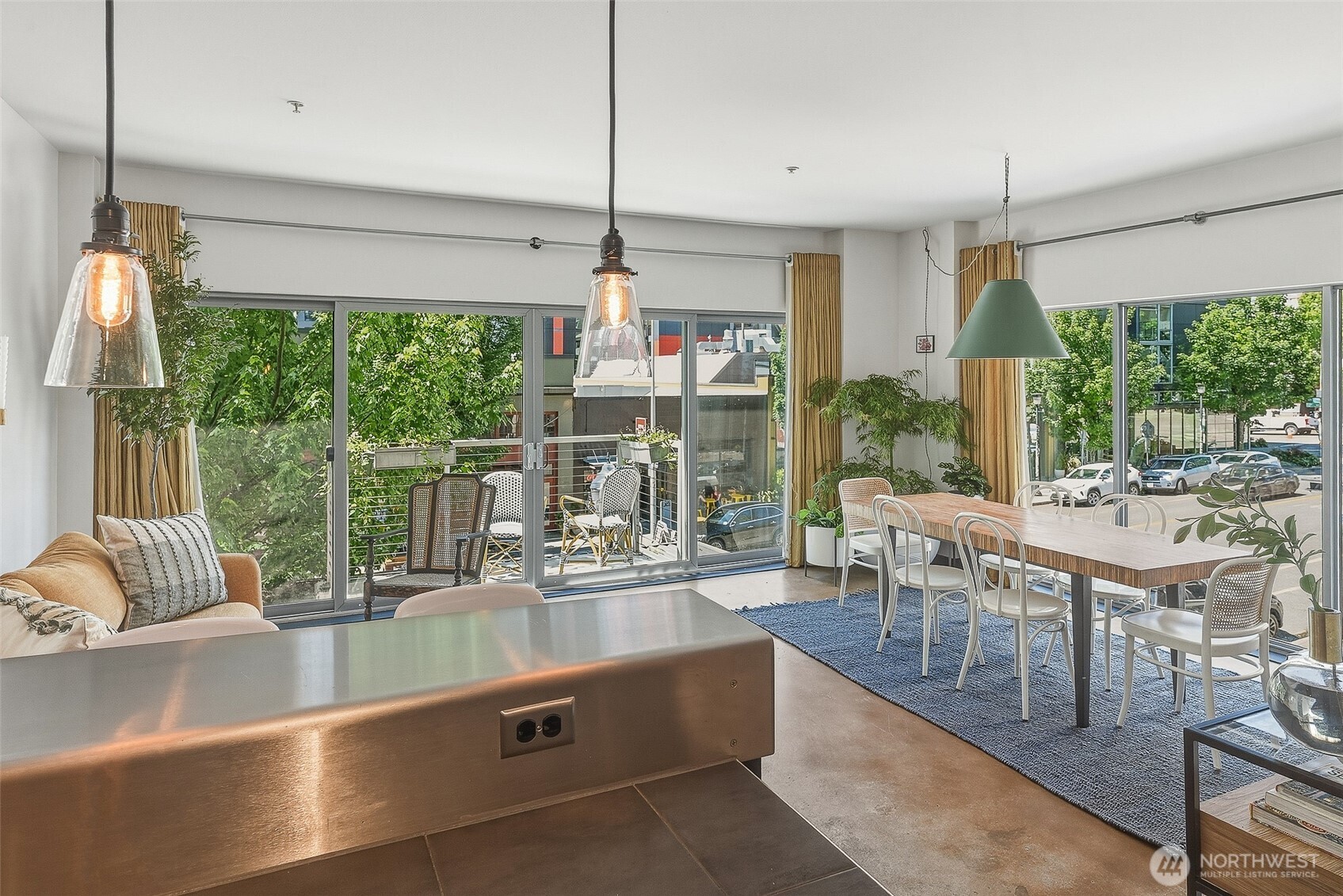 1414 12th Ave Unit: 218