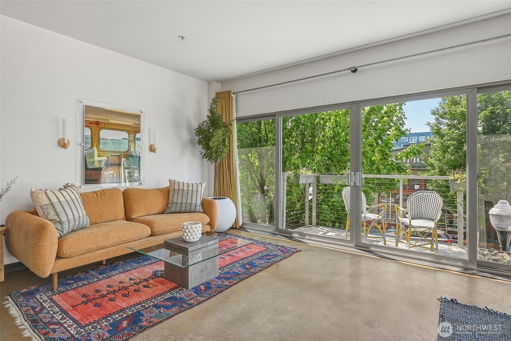 1414 12th Ave Unit: 218