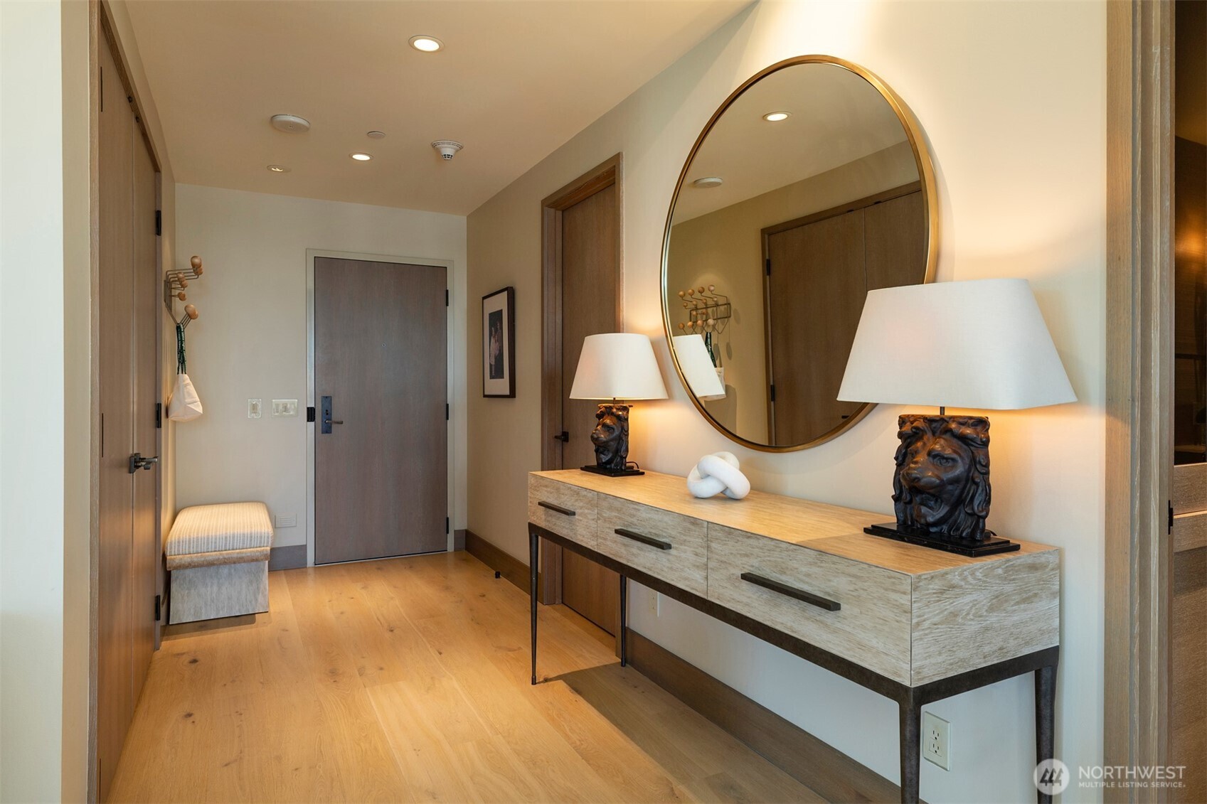 820 Blanchard Street Unit: 1905