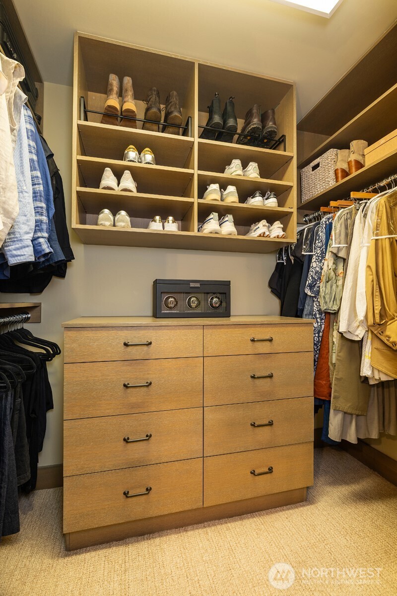 820 Blanchard Street Unit: 1905