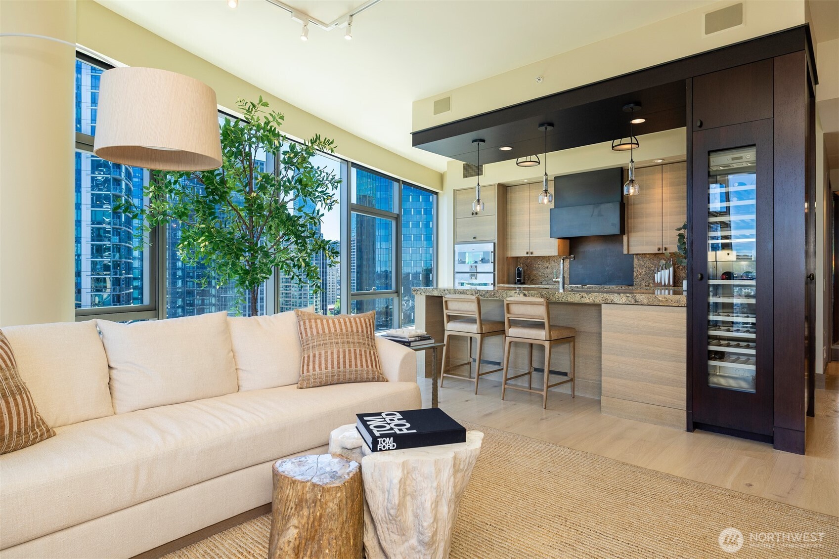 820 Blanchard Street Unit: 1905