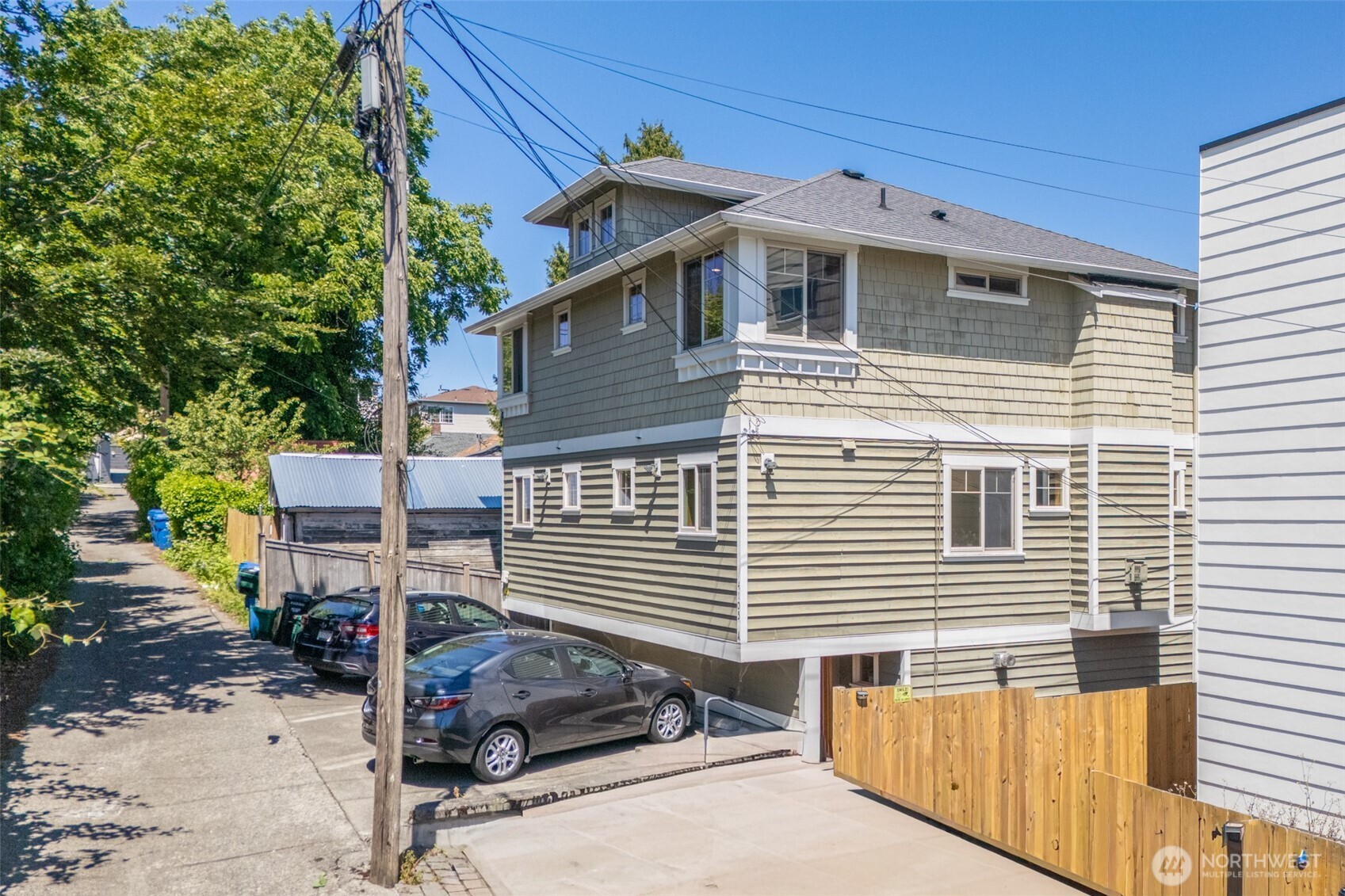 4105 Fremont Avenue N Unit: A