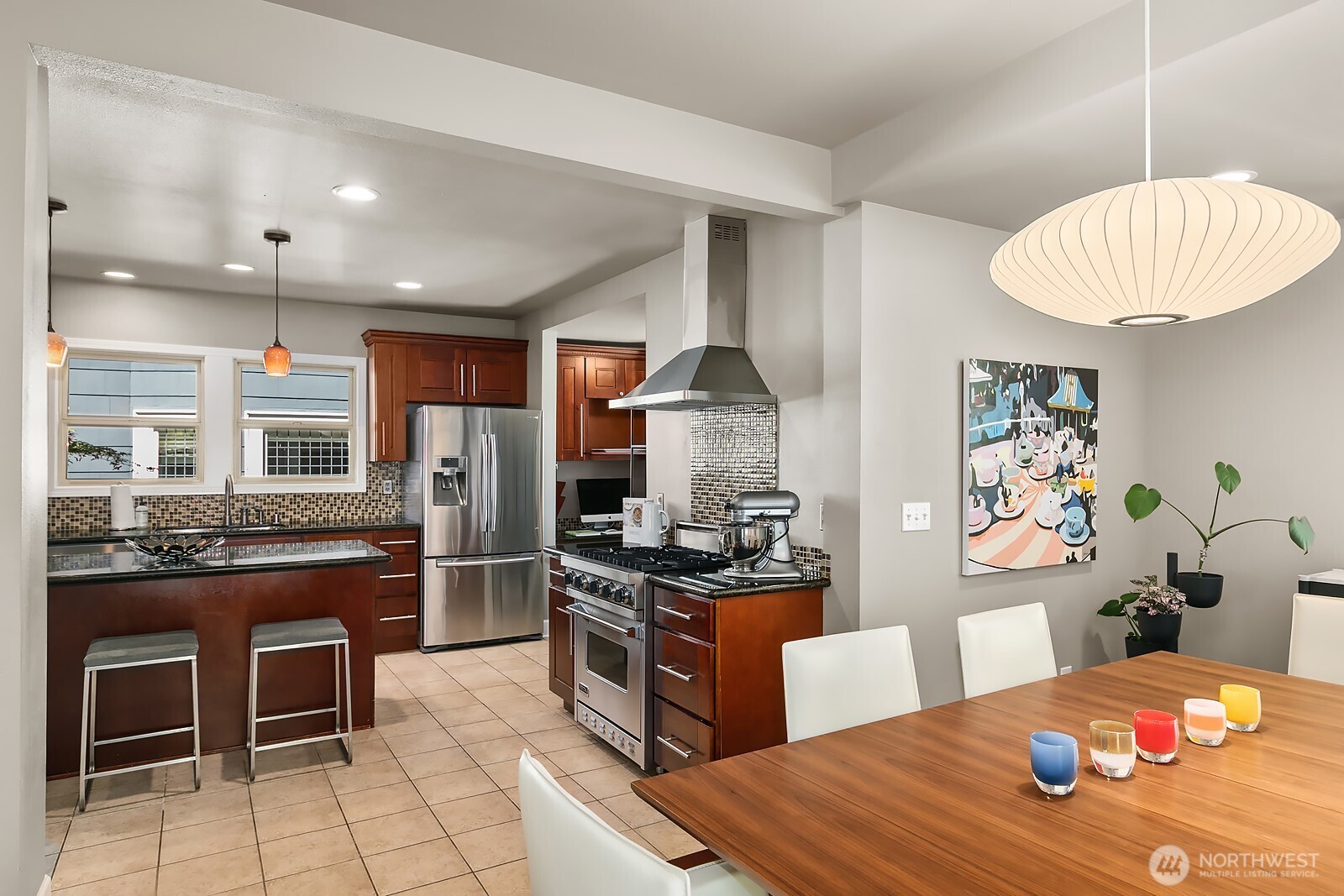 1506 17th Avenue E