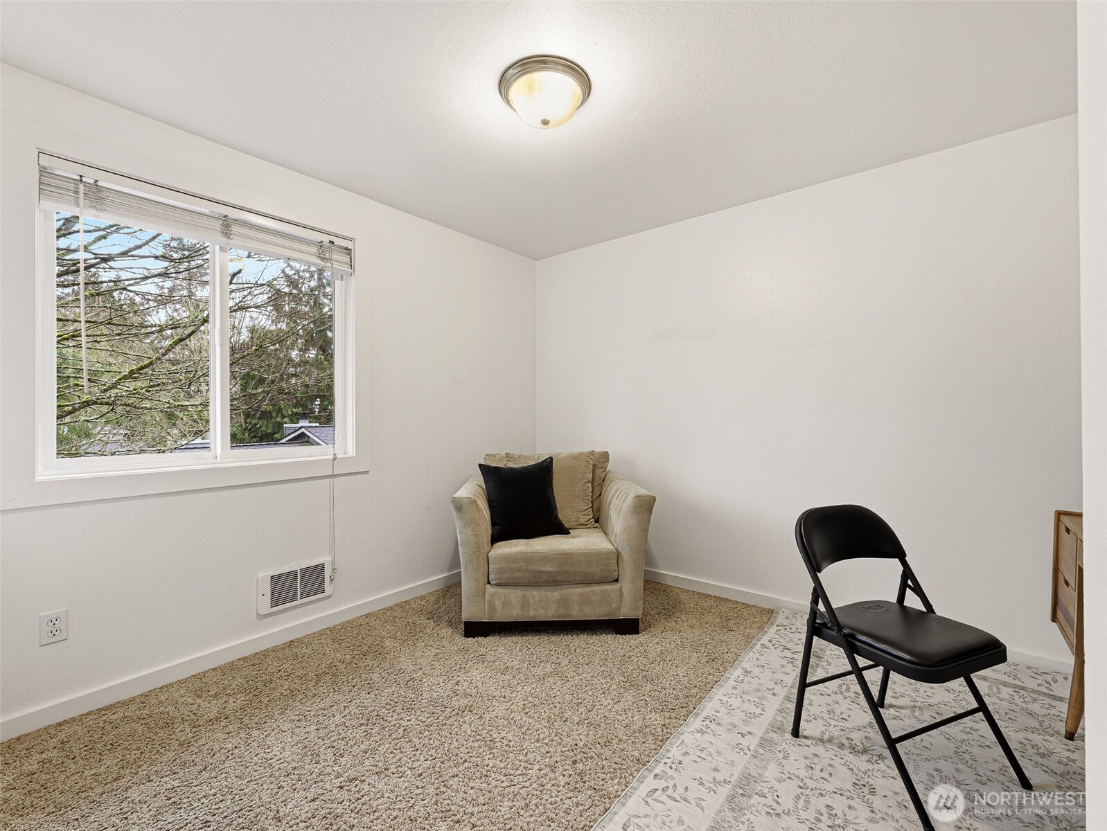 301 W Raye Street Unit: 201