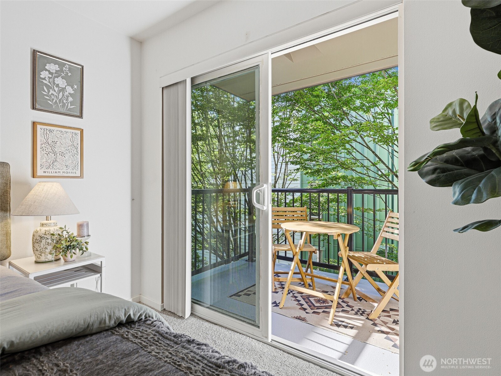 12345 Roosevelt Way NE Unit: 310