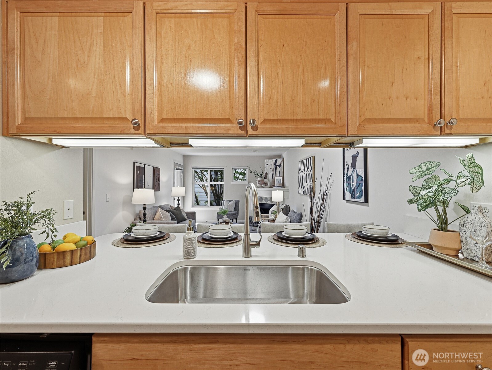 12345 Roosevelt Way NE Unit: 310