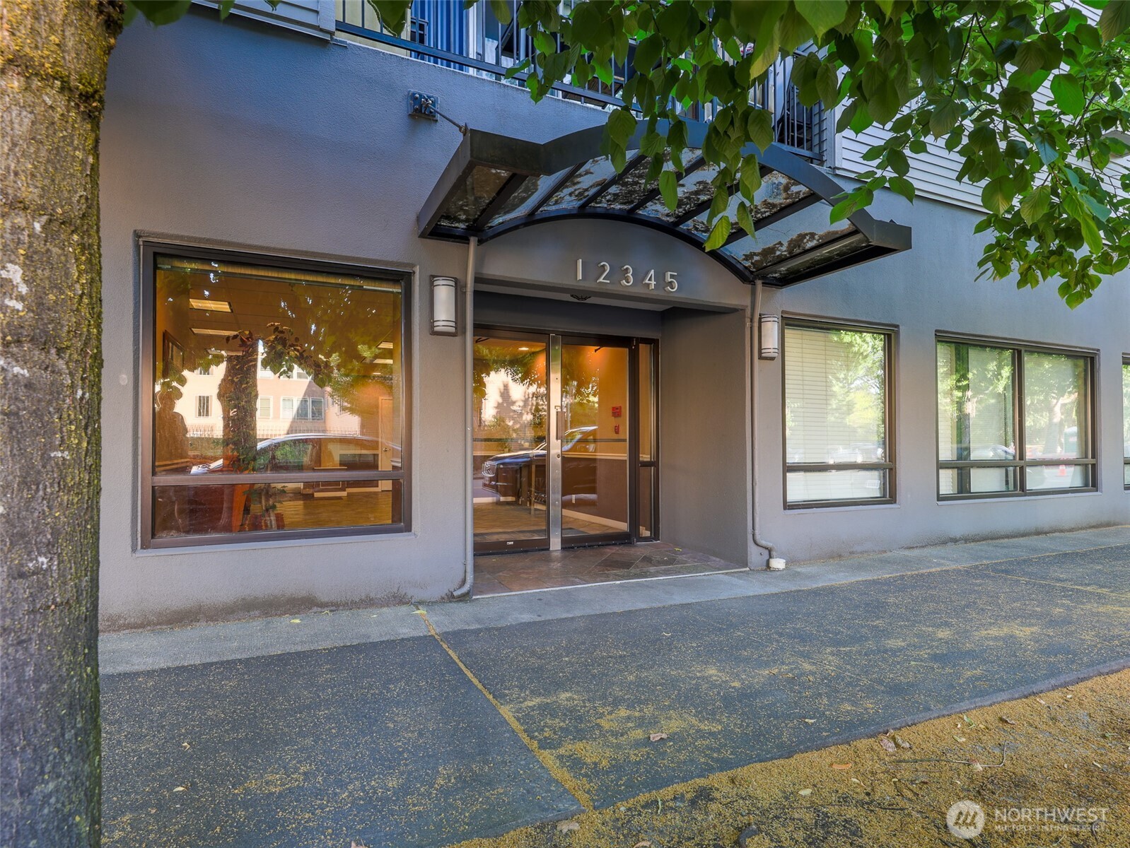 12345 Roosevelt Way NE Unit: 310