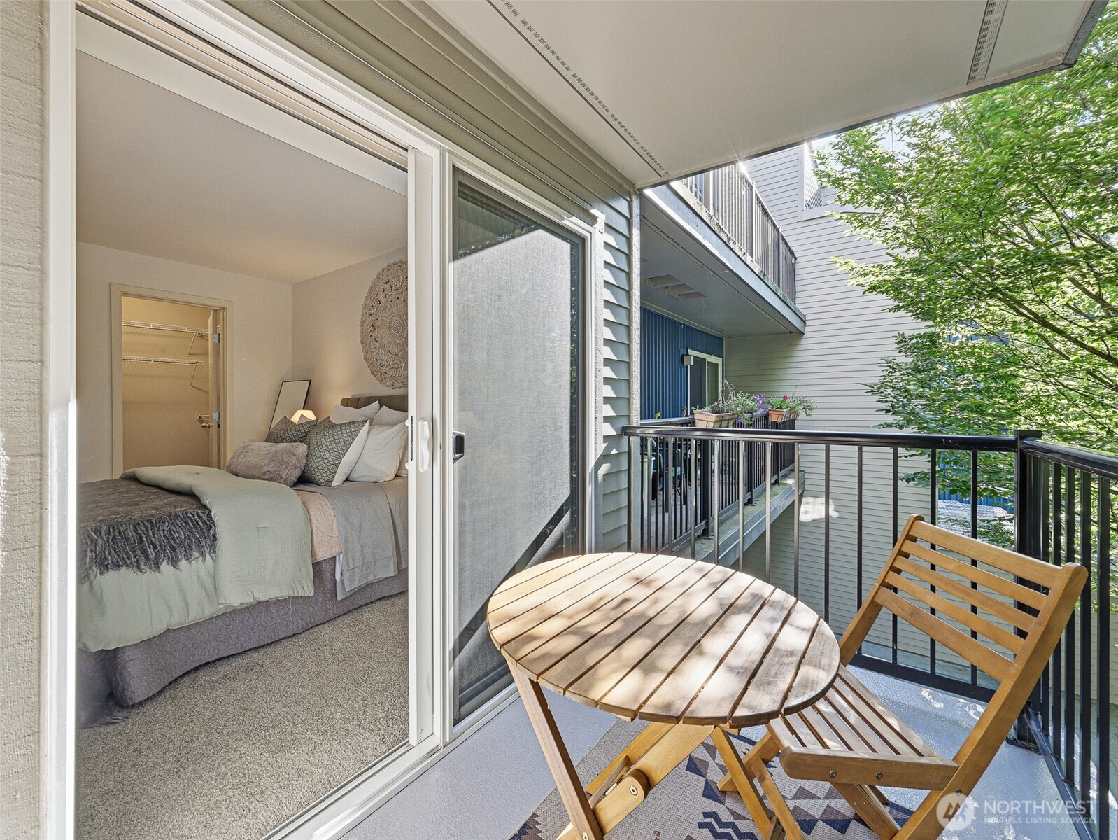 12345 Roosevelt Way NE Unit: 310