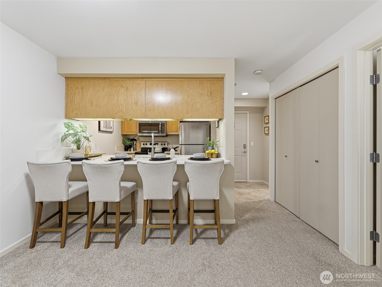12345 Roosevelt Way NE Unit: 310