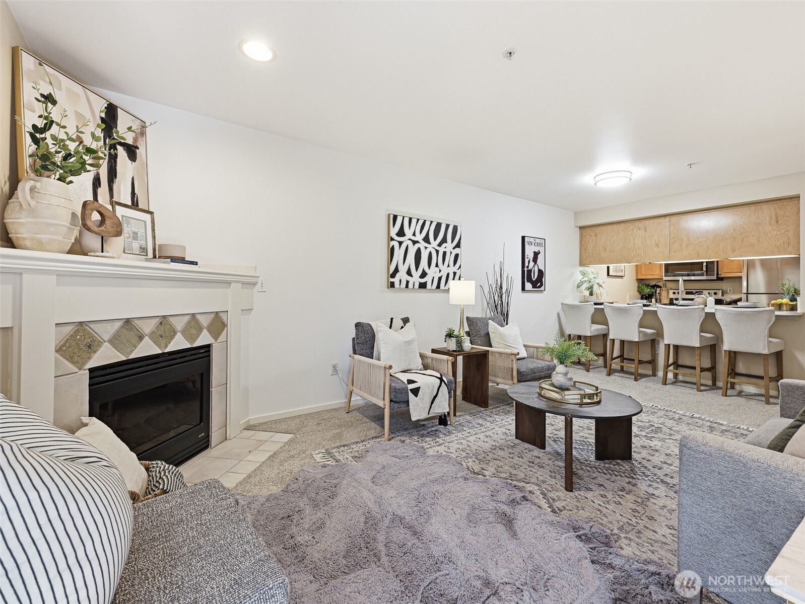 12345 Roosevelt Way NE Unit: 310