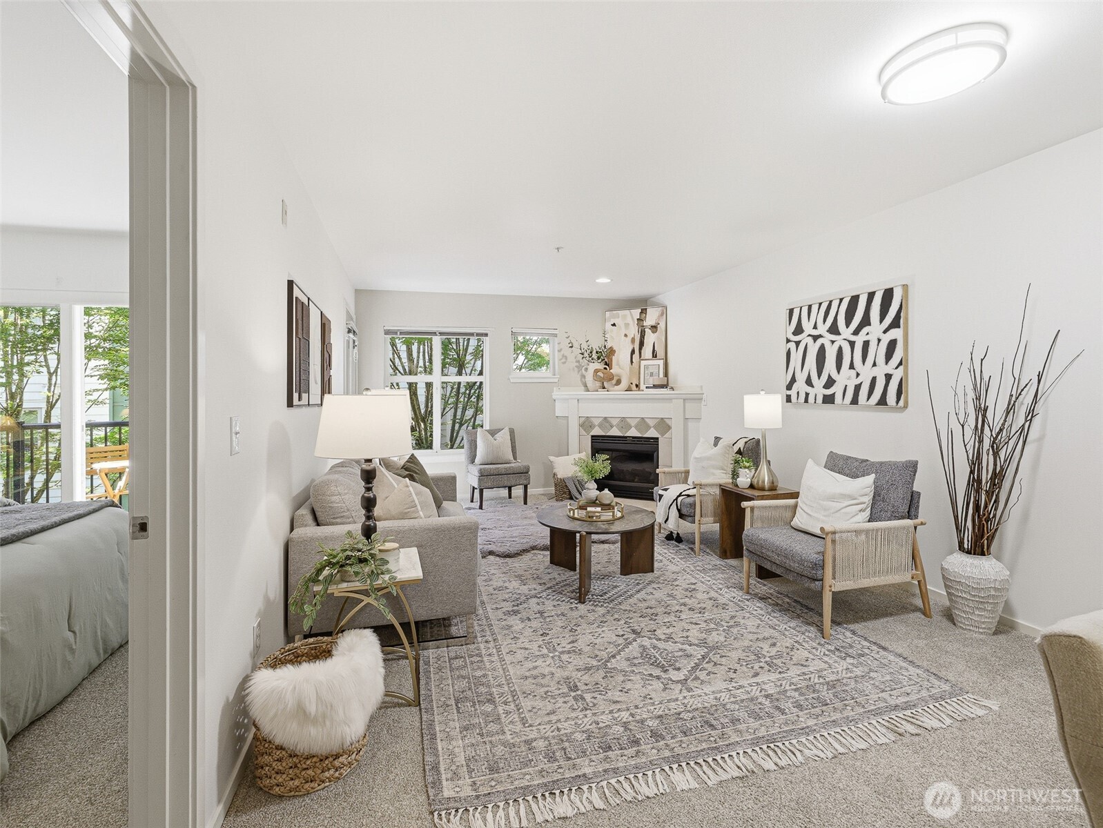 12345 Roosevelt Way NE Unit: 310