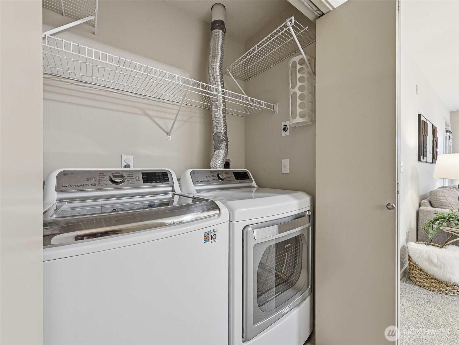 12345 Roosevelt Way NE Unit: 310