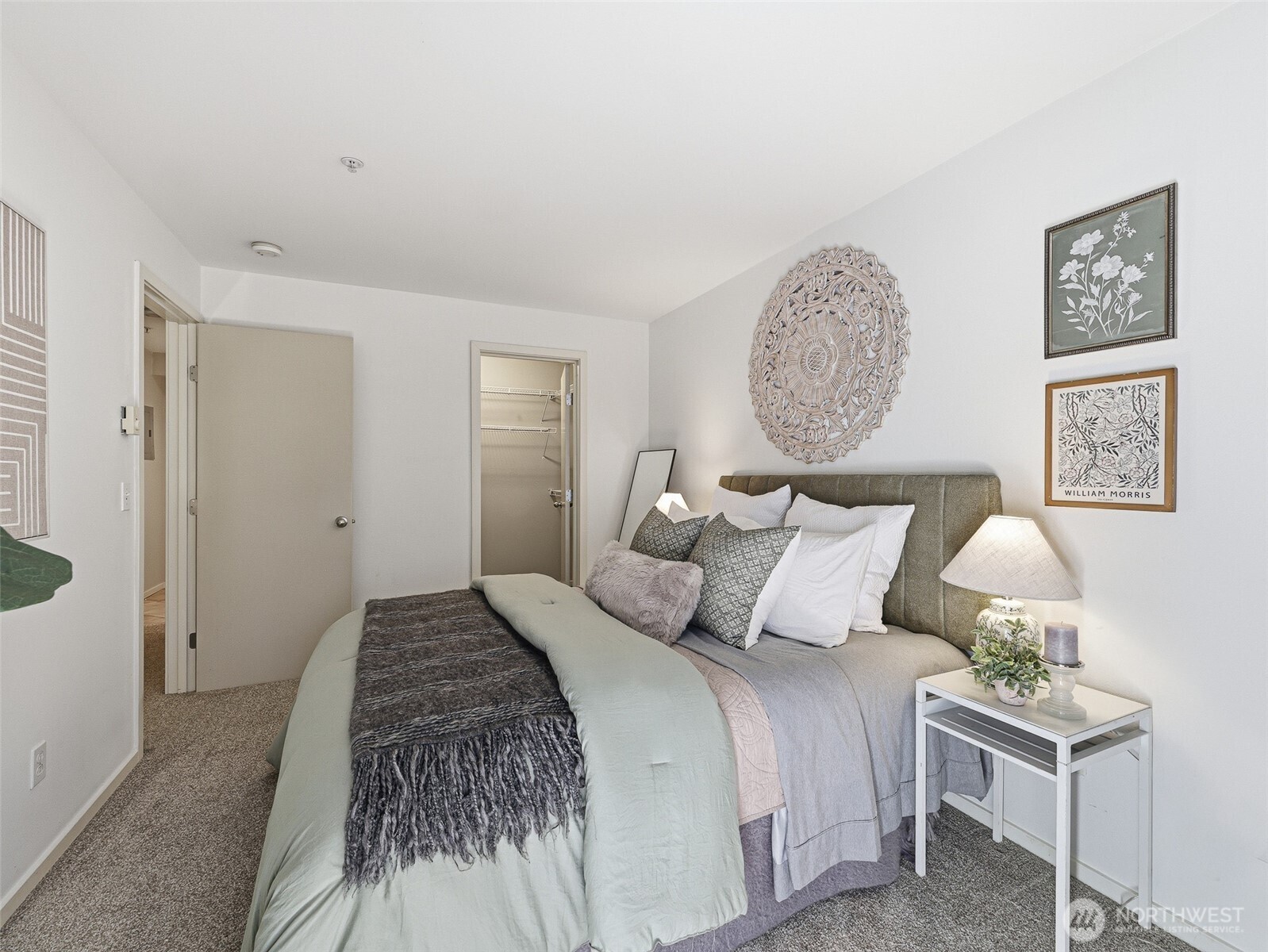 12345 Roosevelt Way NE Unit: 310