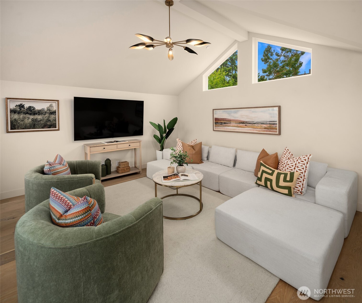 454 NE 40th Street