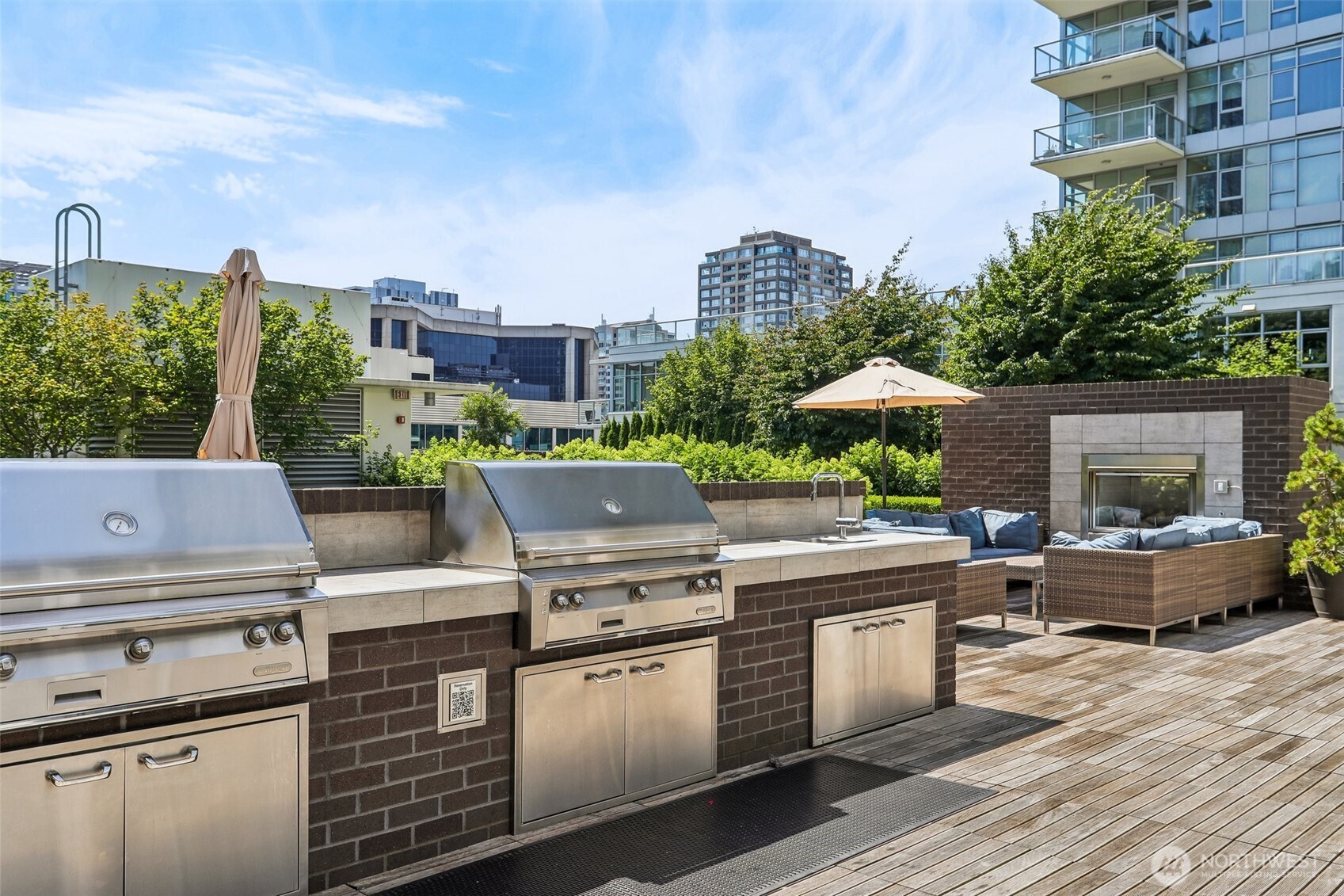 588 Bell Street Unit: 1102
