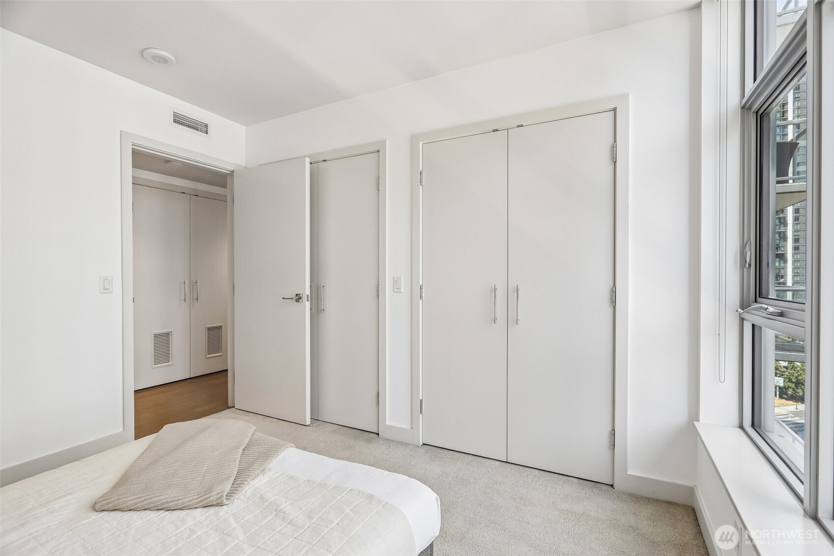 588 Bell Street Unit: 1102