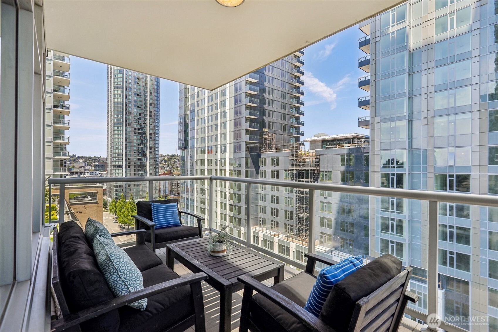 588 Bell Street Unit: 1102