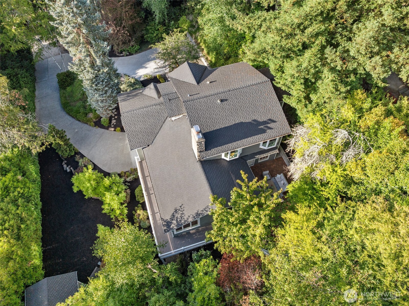 8245 NE 8th Street