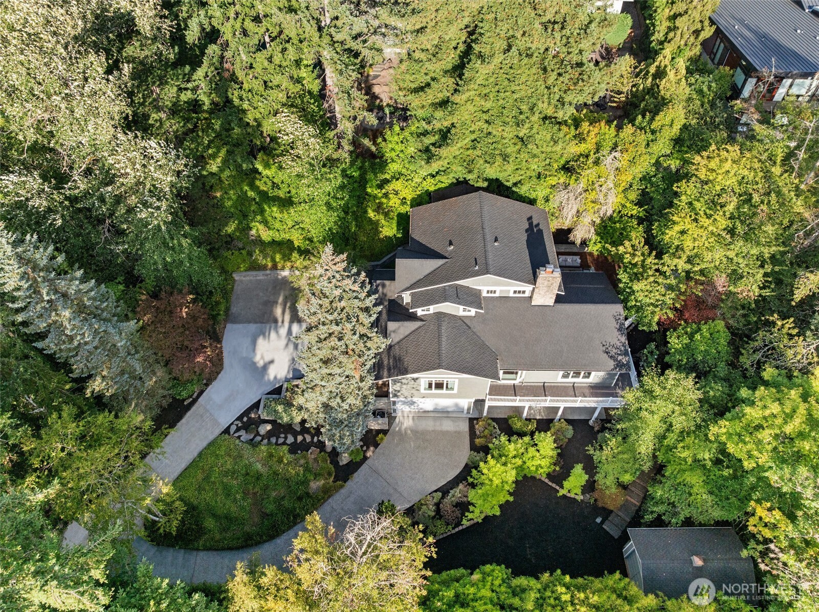 8245 NE 8th Street