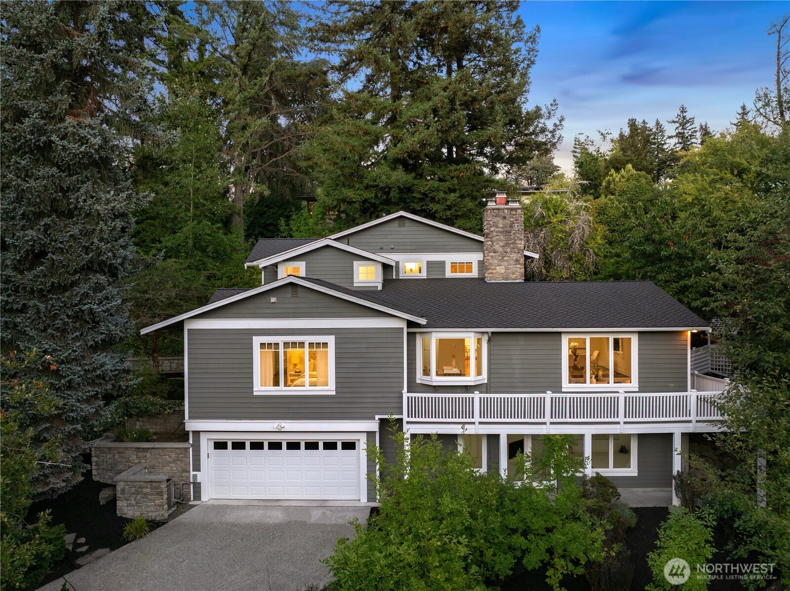 8245 NE 8th Street