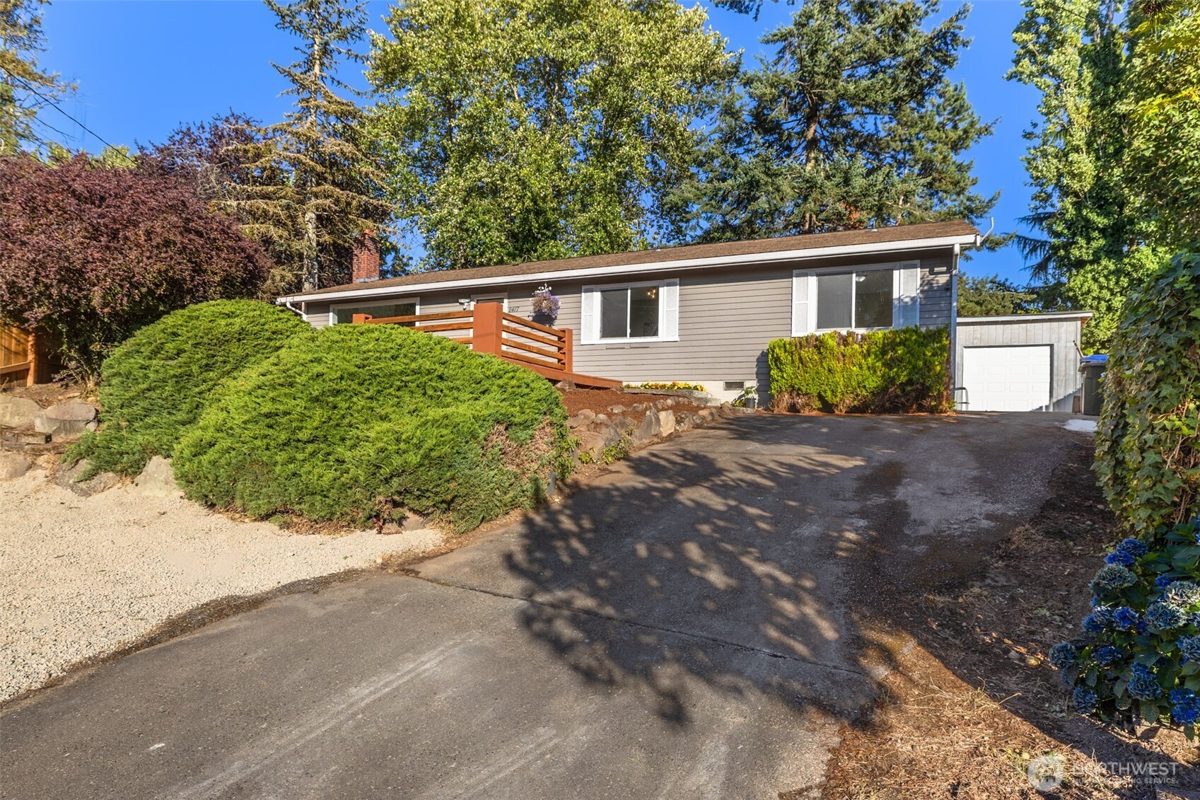 2417 S 249th Place