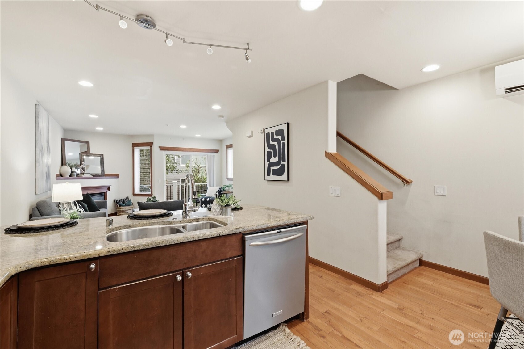 6825 Weedin Place NE Unit: A