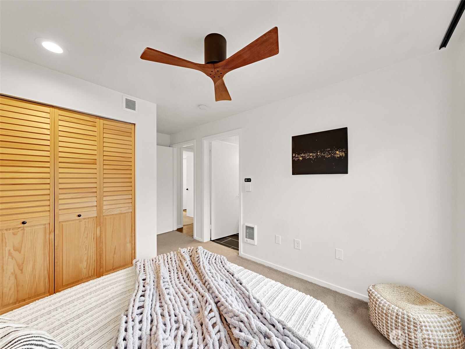 500 Aloha Street Unit: 305