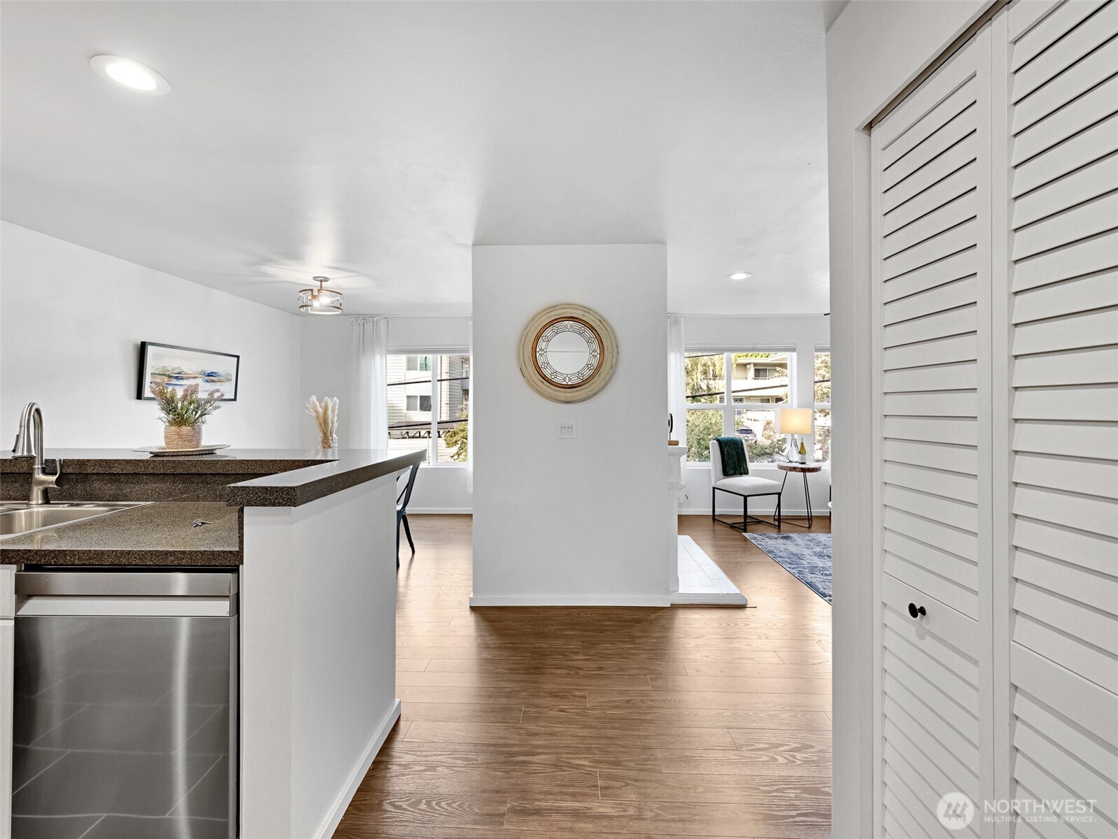 500 Aloha Street Unit: 305