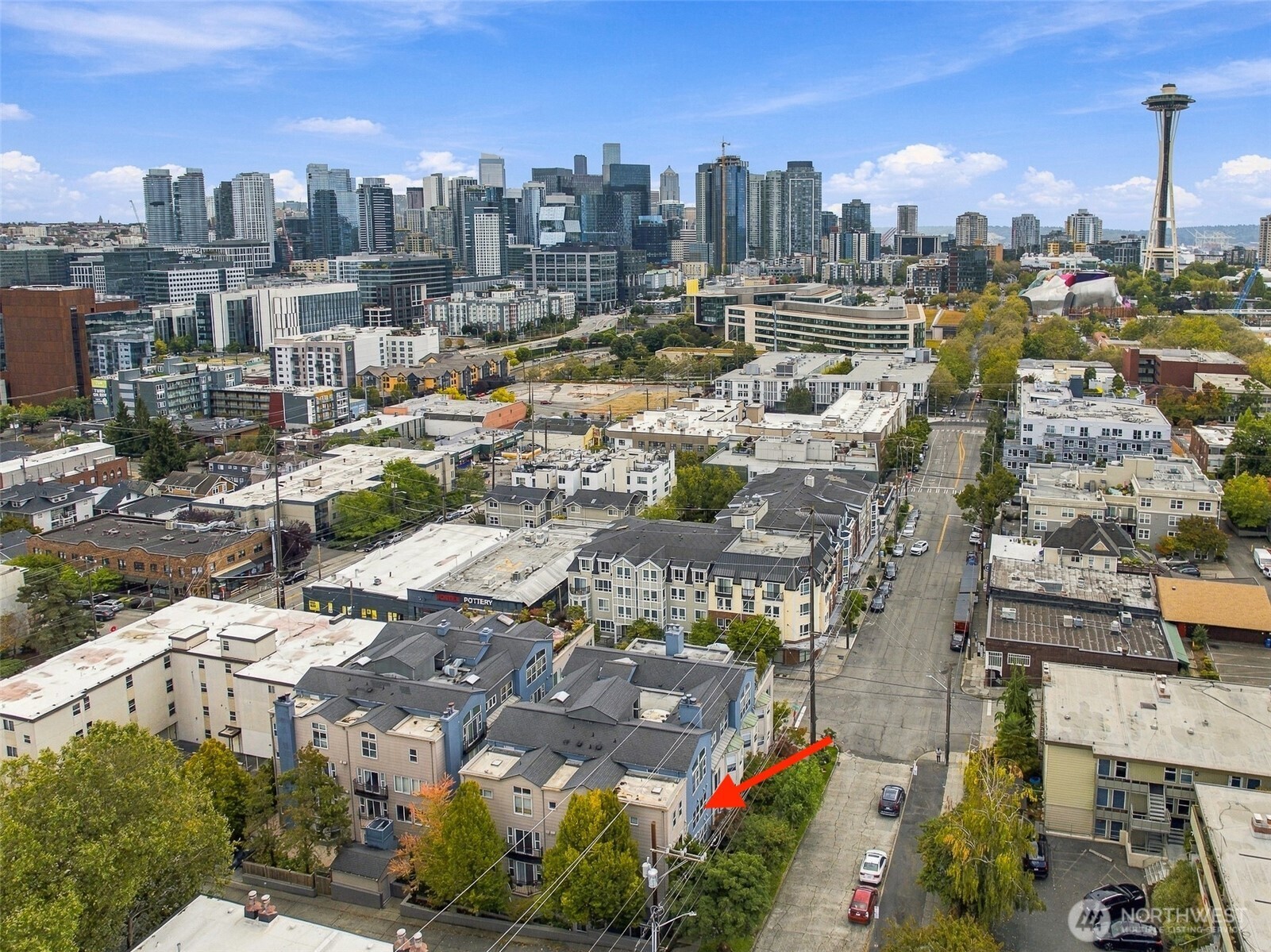 500 Aloha Street Unit: 305