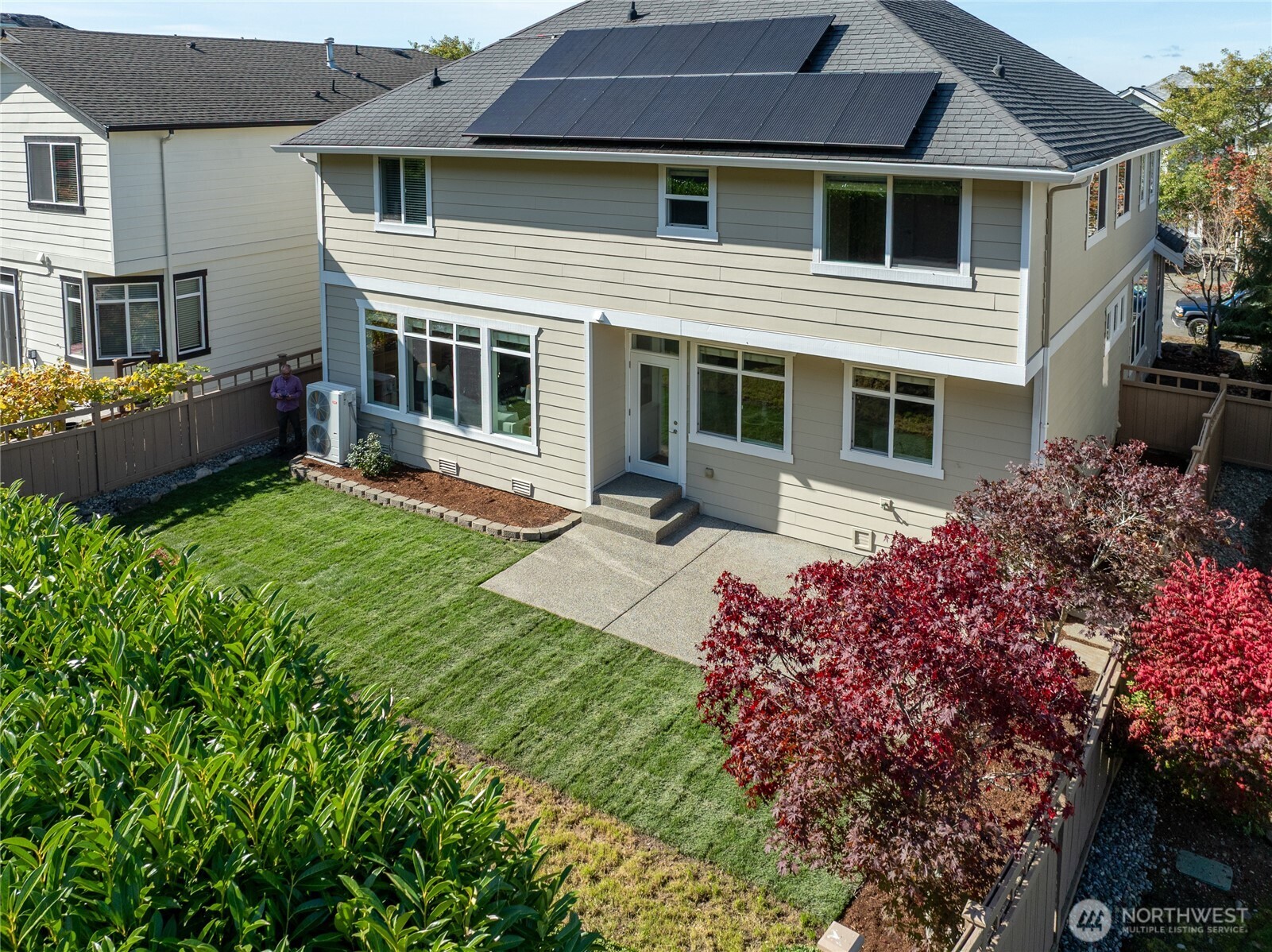 1726 28th Avenue NE