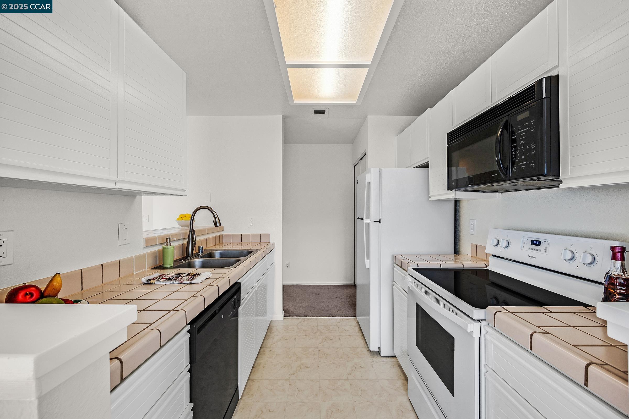 8145 Mountain View Dr # H