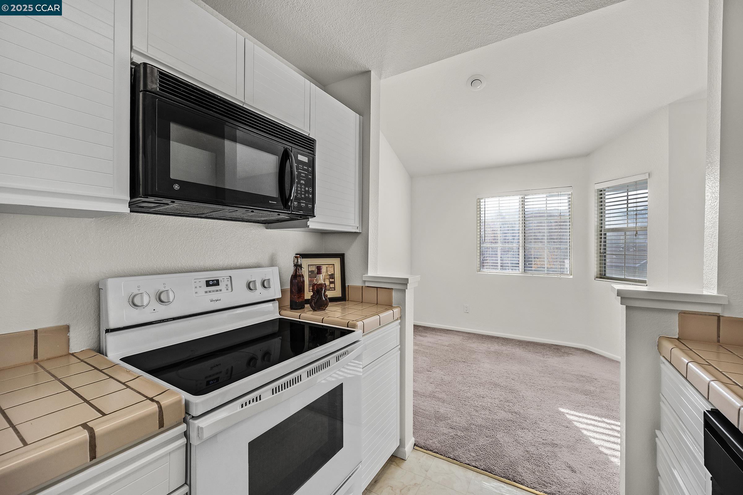 8145 Mountain View Dr # H