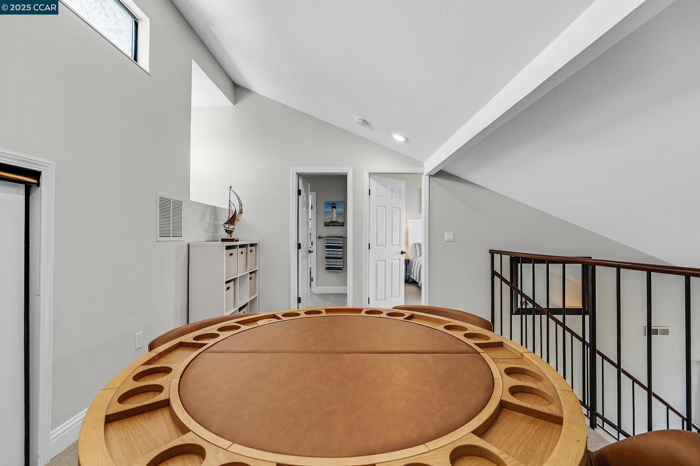 5727 Cutter Loop